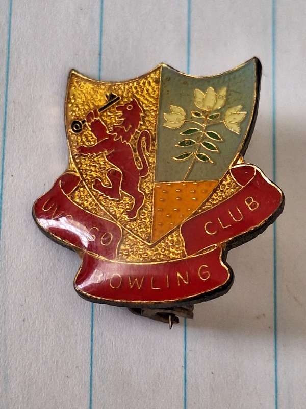Vintage Uvongo Bowling club badge