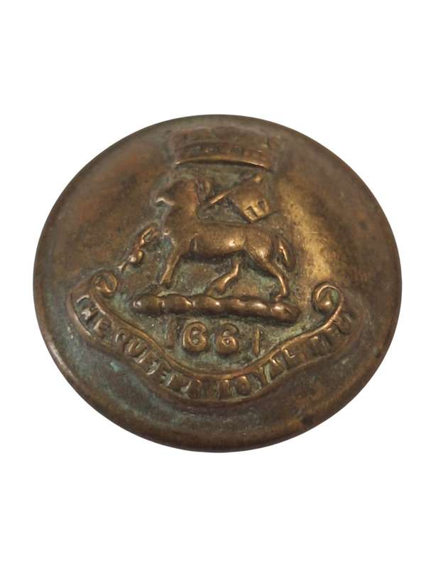 Vintage/Antique Queens Royal Regiment button