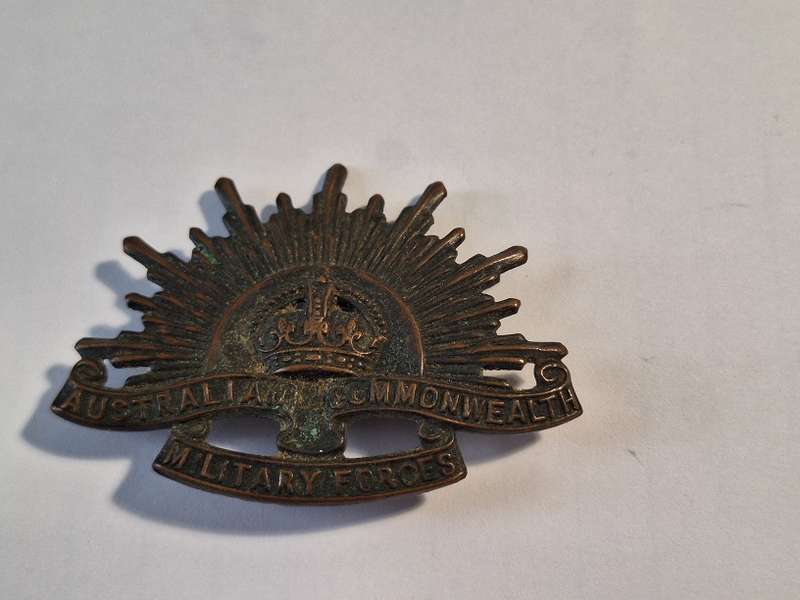 Royal Australian Commonwealth Military forces badge