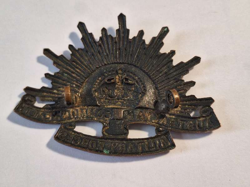 Royal Australian Commonwealth Military forces badge