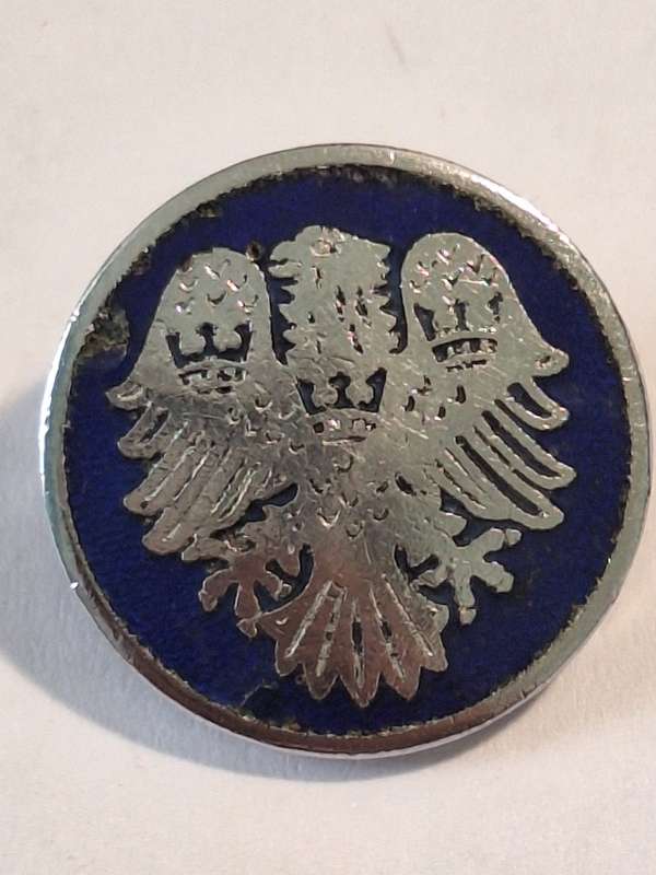 Vintage Barclays Bank lapel pin