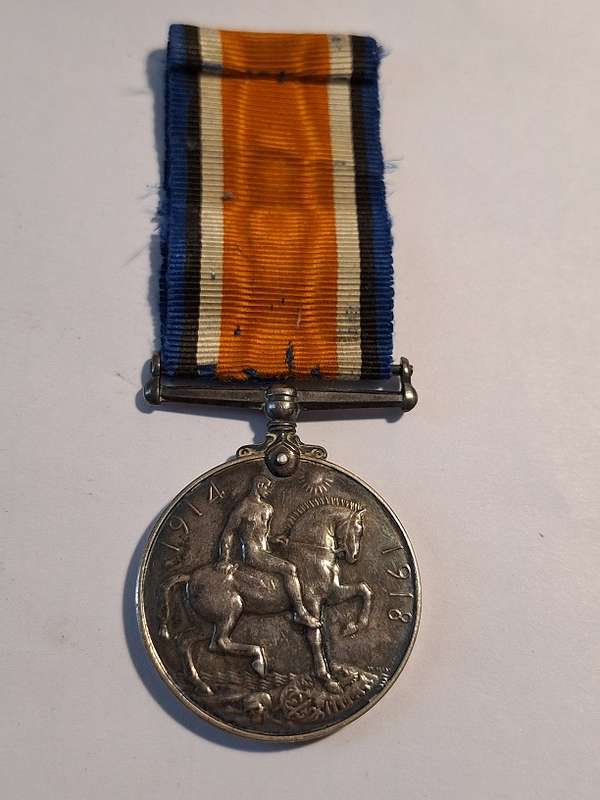WW1 1914 - 1918 British war medal WJ Ford 186182