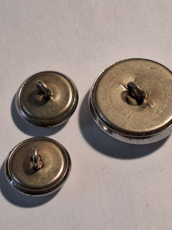 1915 - 1951 SA Railways buttons