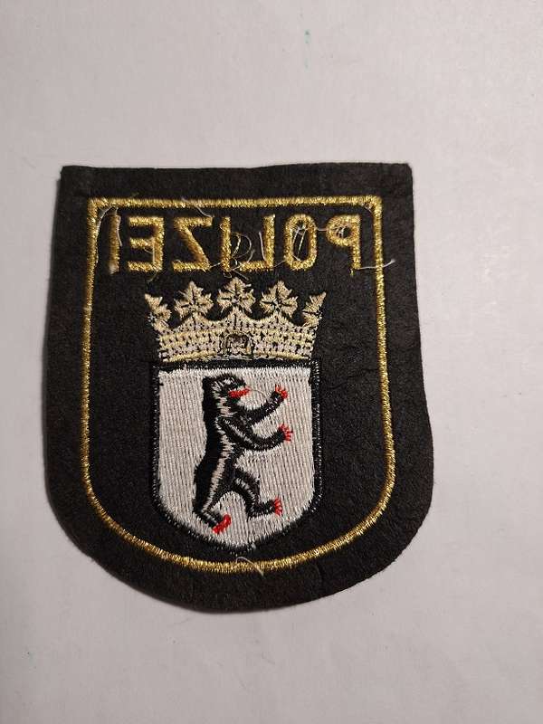 Armelabzeichen Berlin Polizei Patch worn 1977 - 2010