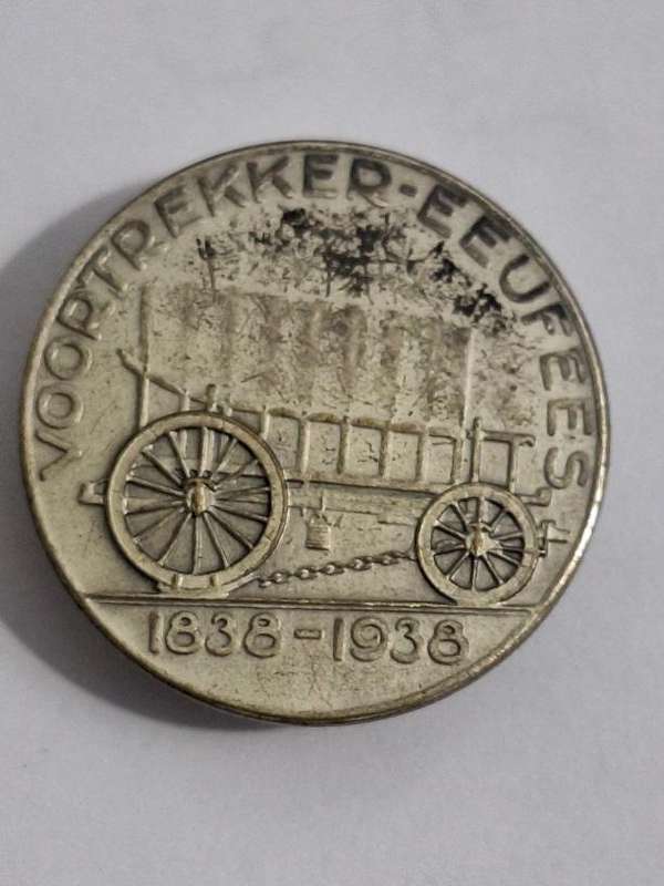 1938 Voortrekker Eeufees lapel pin