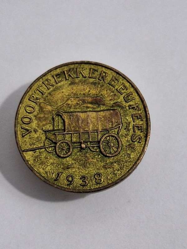 1938 Voortrekker Eeufees lapel pin