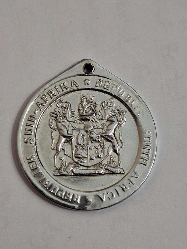 Formation of RSA medal
