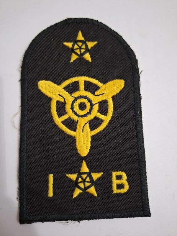 SA Navy Internal Combustion Artificer Trade cloth badge