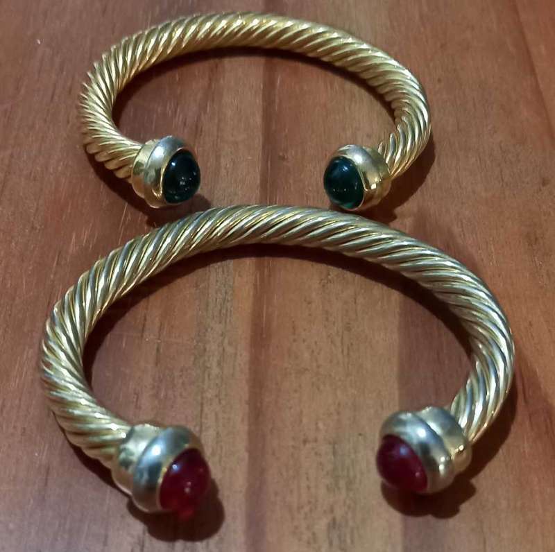 Vintage Gold Tone Cable Cuff Bangles with Red and Green Glass Cabachon Stones