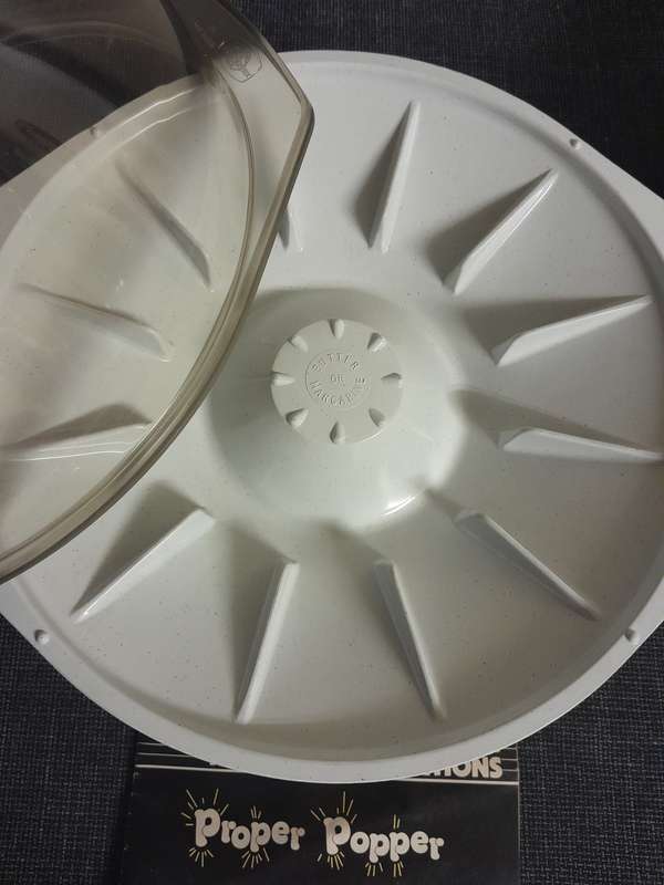 Vintage microwave popcorn maker popper