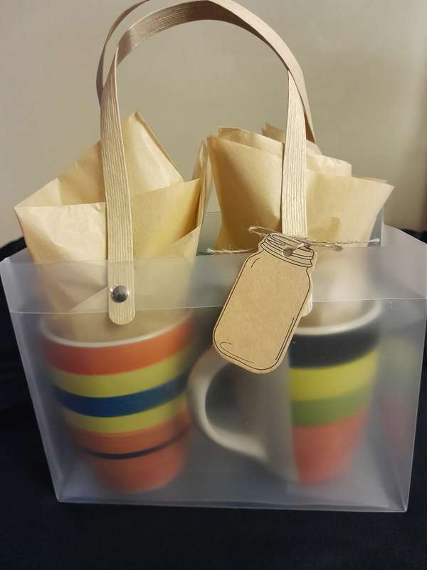 Gift mug set in bag with name card