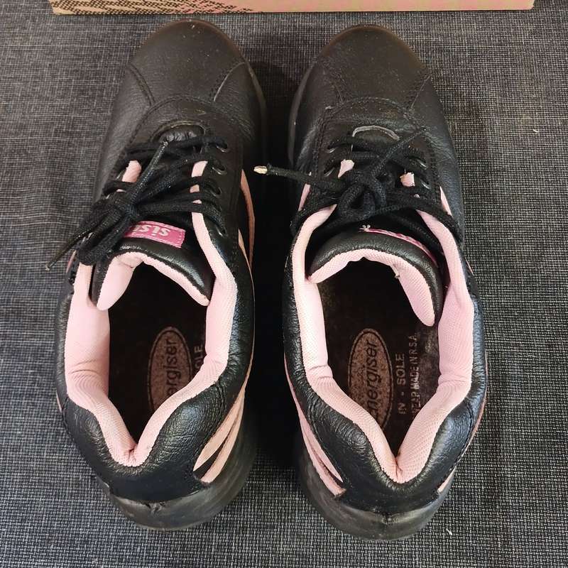 Sisi Safety Shoes UK size 7/8