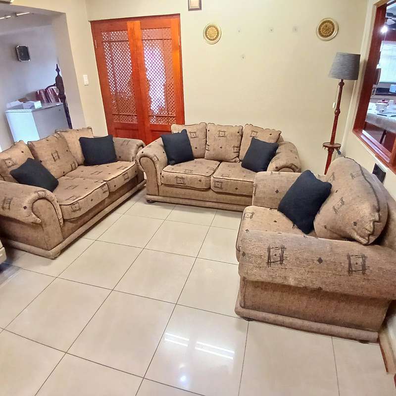 3 piece Lounge Suite Sofa Set