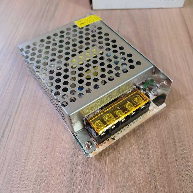 12V 5A DC Power Supply
