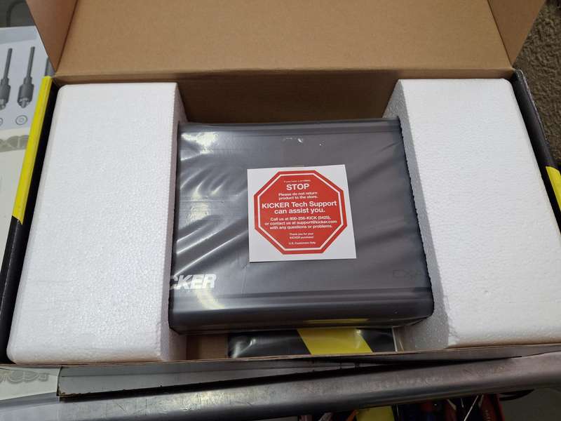 KICKER CXA360.4 720W CAR AMPLIFIER