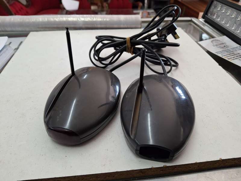 ELLIS REMOTE BLASTER PAIR