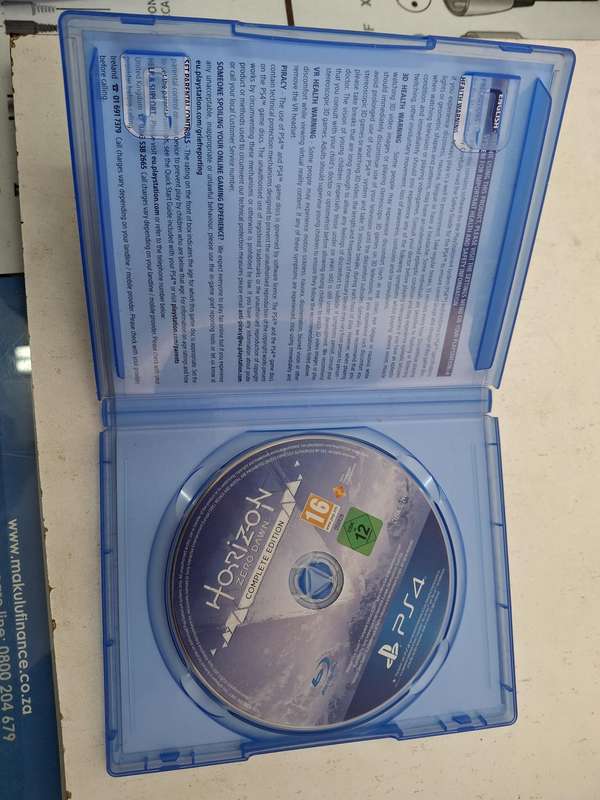 PS4 GAME HORIZON ZERO DAWN