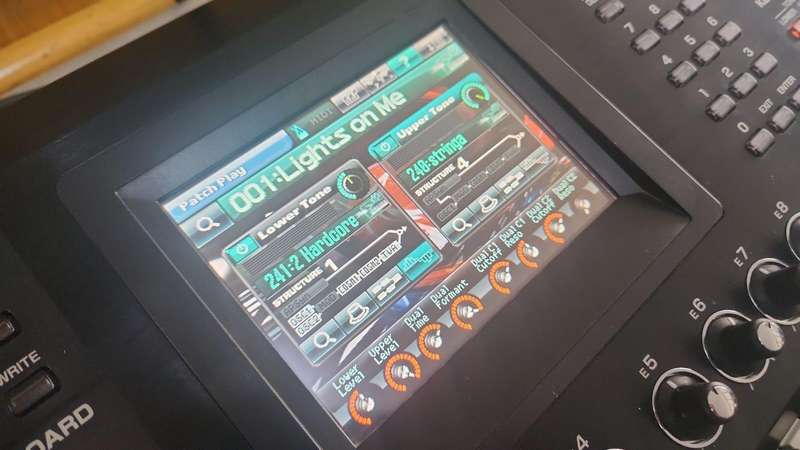 Roland V-Synth GT Elastic Audio Synthesizer