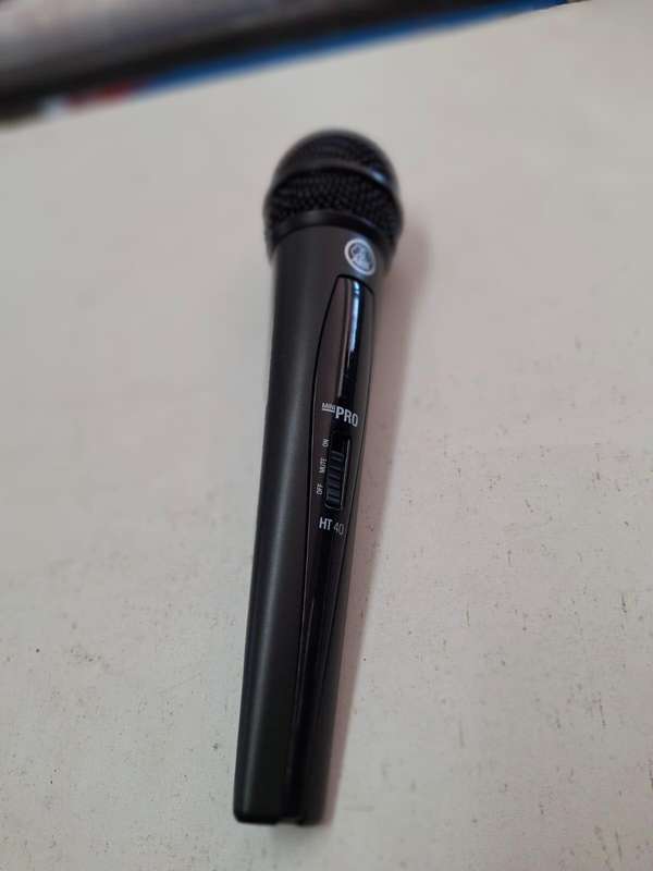 AKGW WMS40 MINI VOCAL SET BD ISMI MIC