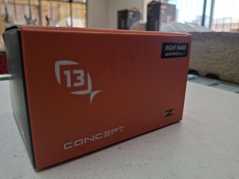 CONCEPT Z 13 RIGHT HAND FISHING REEL