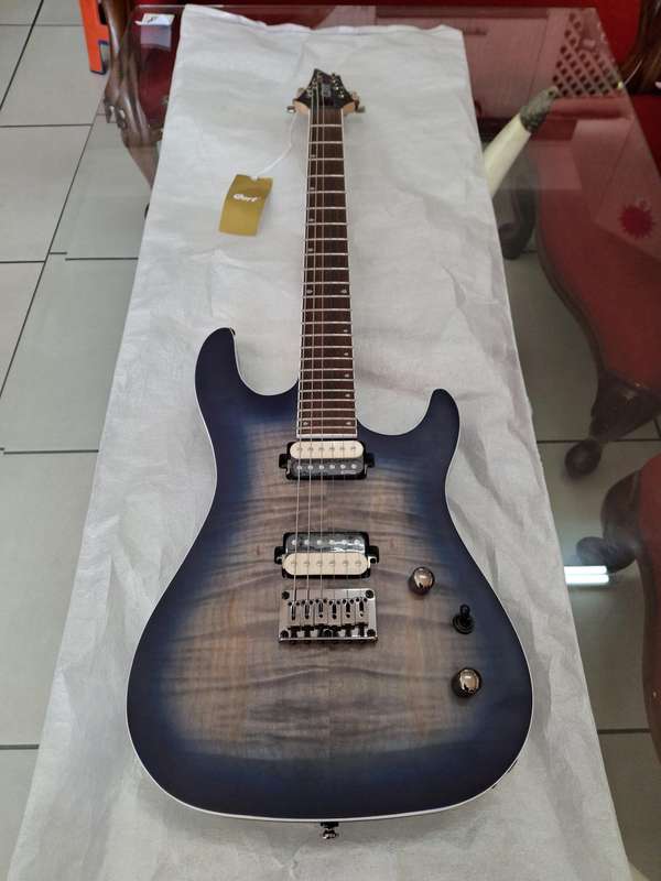 CORT KX300 OPCB ELECTRIC GUITAR SPLALTED MAPLE