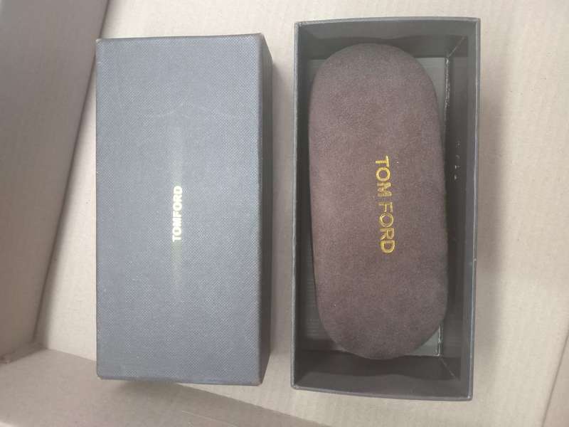 TOM FORD SUNGLASSES (PRE-OWNED)