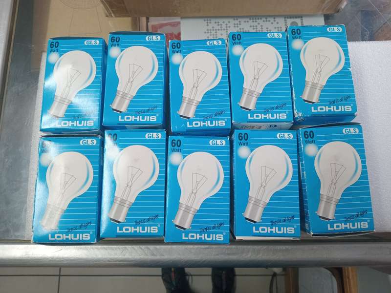 LOHUIS 60W LIGHTS (PACK OF 10)