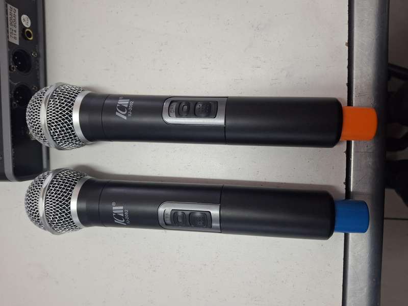 ICM IU-2082 WIRELESS MICROPHONE SYSTEM