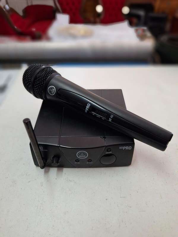AKGW WMS40 MINI VOCAL SET BD ISMI MIC