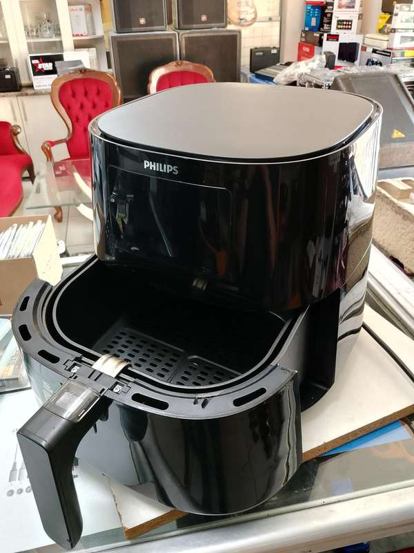 PHILIPS HD9270 AIR FRYER