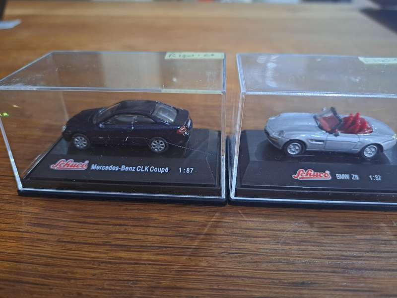 Model cars & trucks