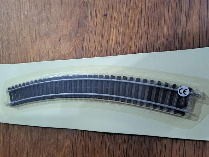Model railway tracks