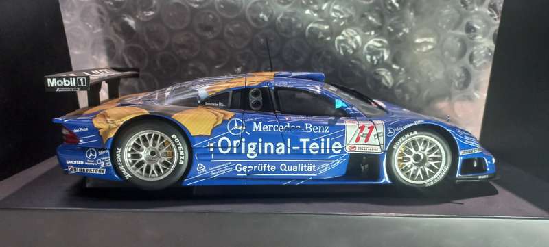 AUTOart - Mercedes Benz CLK GTR FIA GT #11 - 1998