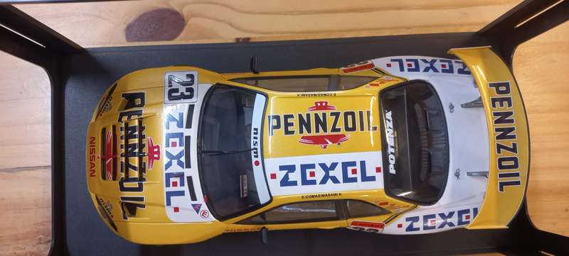 AUTOart - Nissan JGTC #23 Pennzoil Nismo GTR R34 - 2001