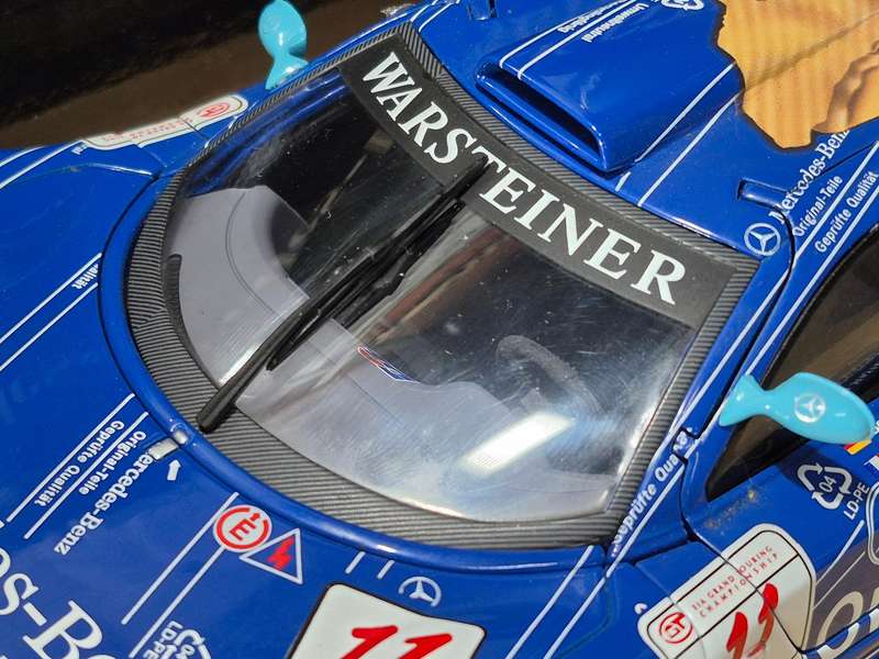 AUTOart - Mercedes Benz CLK GTR FIA GT #11 - 1998
