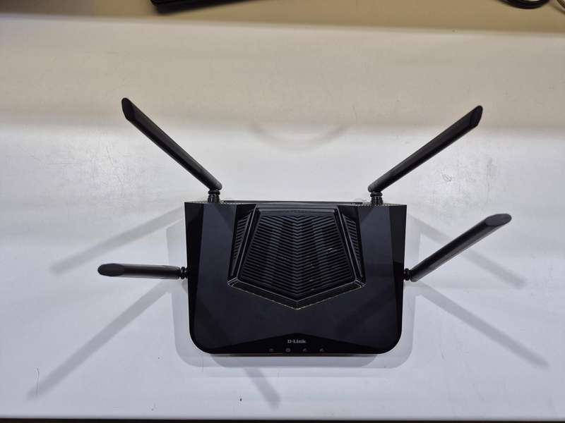 D-LINK AX3200 MESH WI-FI 6 ROUTER