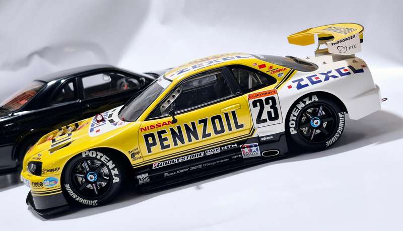 AUTOart - Nissan JGTC #23 Pennzoil Nismo GTR R34 - 2001