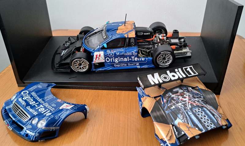 AUTOart - Mercedes Benz CLK GTR FIA GT #11 - 1998