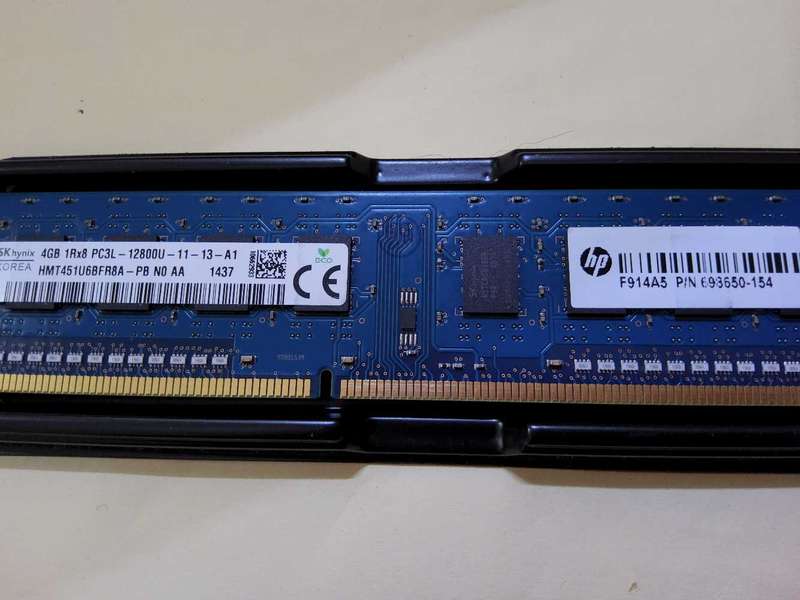 Desktop DDR3 Memory Hynix HMT351U6EFR8C-PB 4GB PC3-12800U-11-12-B1 2Rx8 1600MHz 240pin DIMM