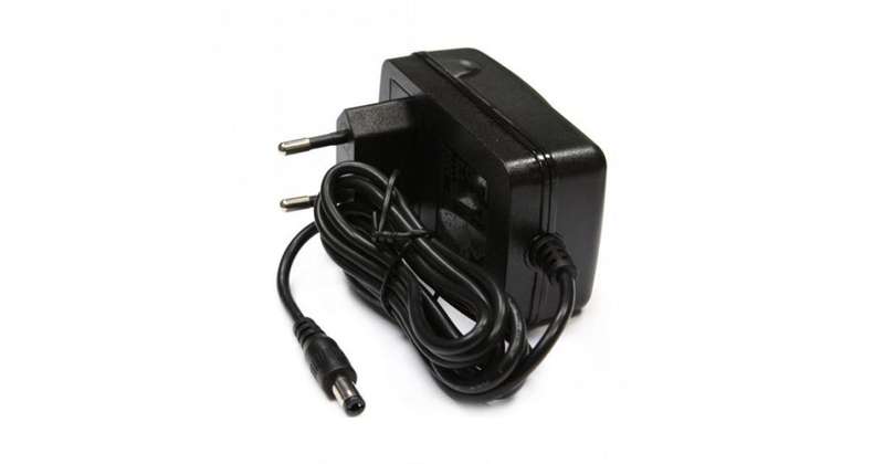 Vibrant adaptor for Mecer Z140C and Connex SlimBook L1470 (P/N A241-0503000E)