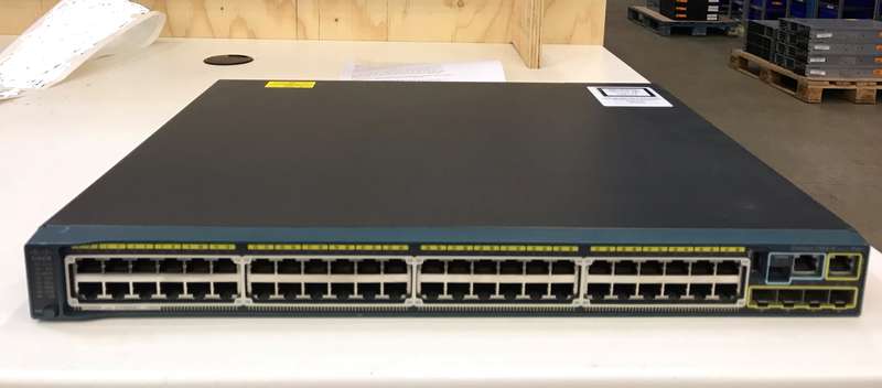 Cisco WS-C2960S-48FPS-L Gigabit POE Switch (740W power) with 4 x 1G SFP uplinks