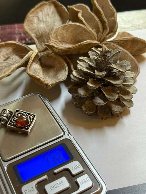 Sterling silver vintage amber pendant