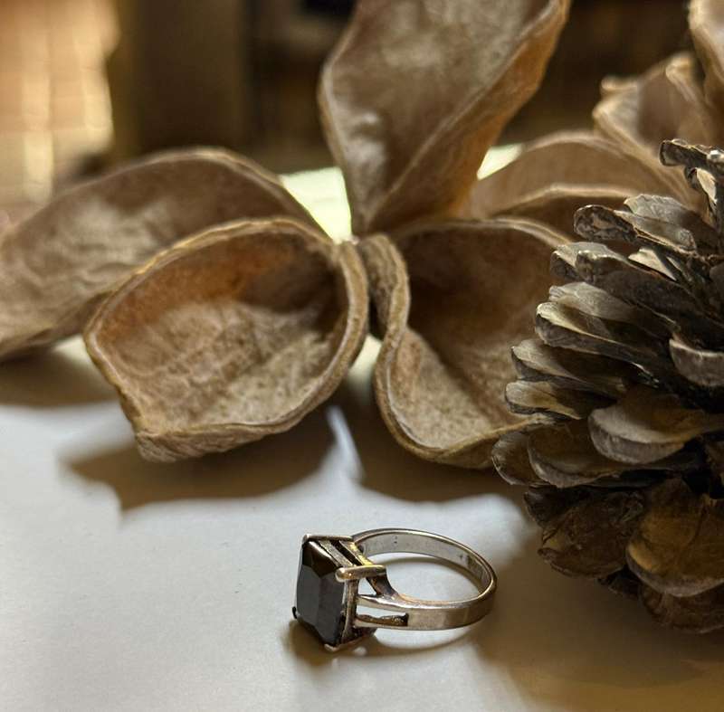 Sterling silver onyx ring