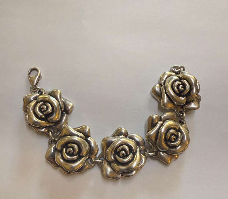 Sterling silver rose bracelet