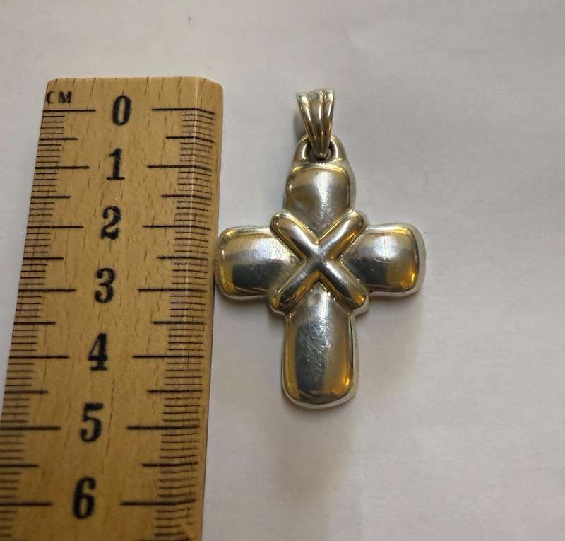 Sterling silver hollow cross pendant