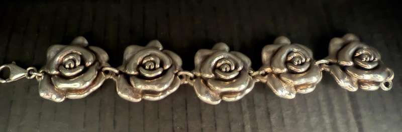Sterling silver rose bracelet
