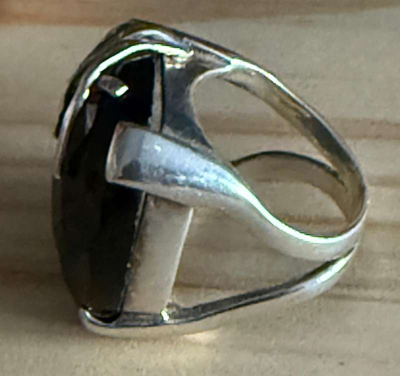 Sterling silver big onyx ring
