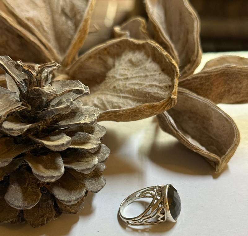 Sterling silver labradorite ring