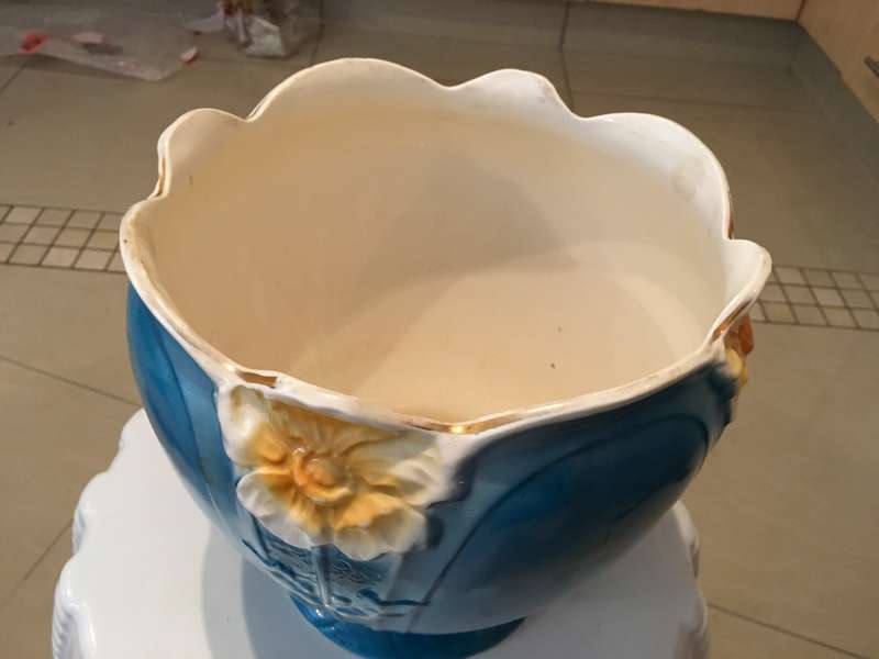 Beautiful Art Nouveau large Vase/Jardiniere