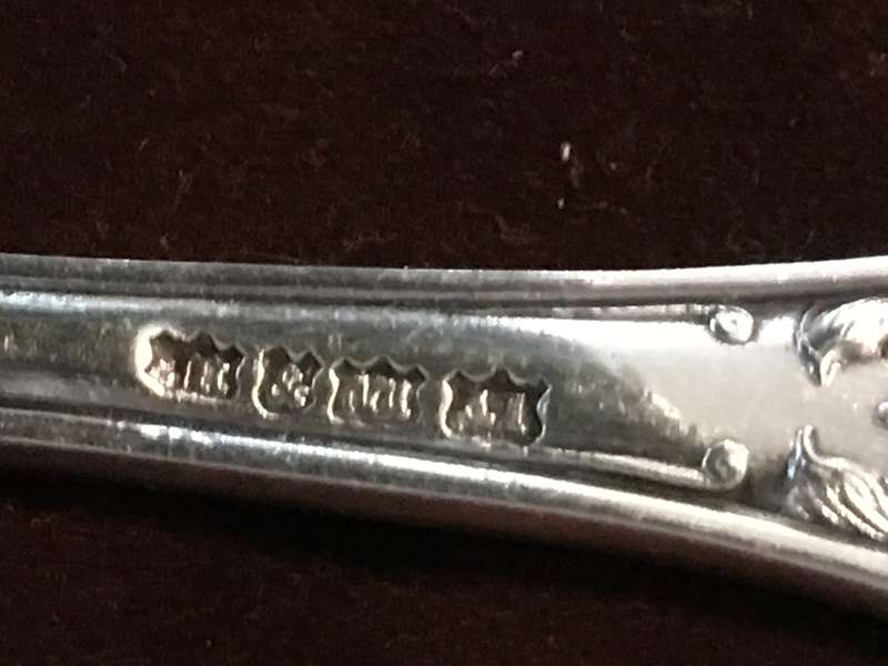 Extreamly rare Mappin & Webb silver plated butlers plate holder, fork and ladle.